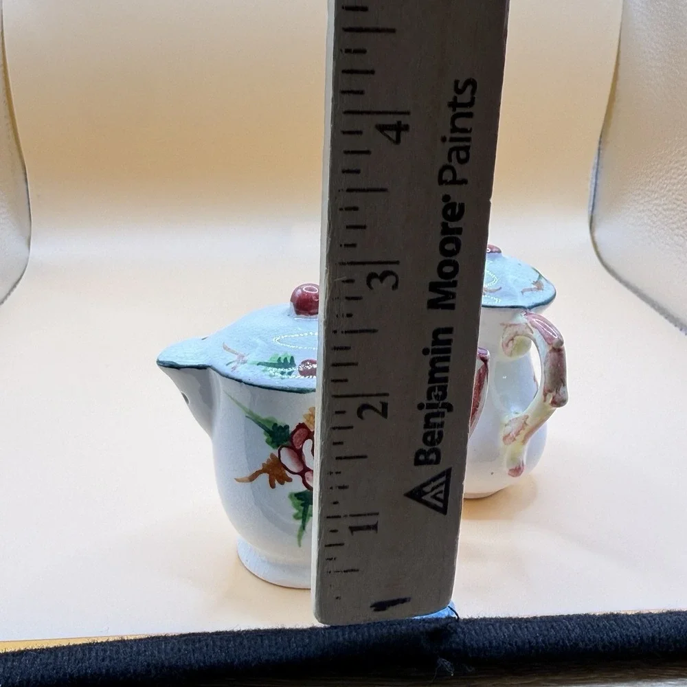 Vintage Porcelain Pitchers Shaped Salt Pepper Shakers Flowers Roses Made Japan
